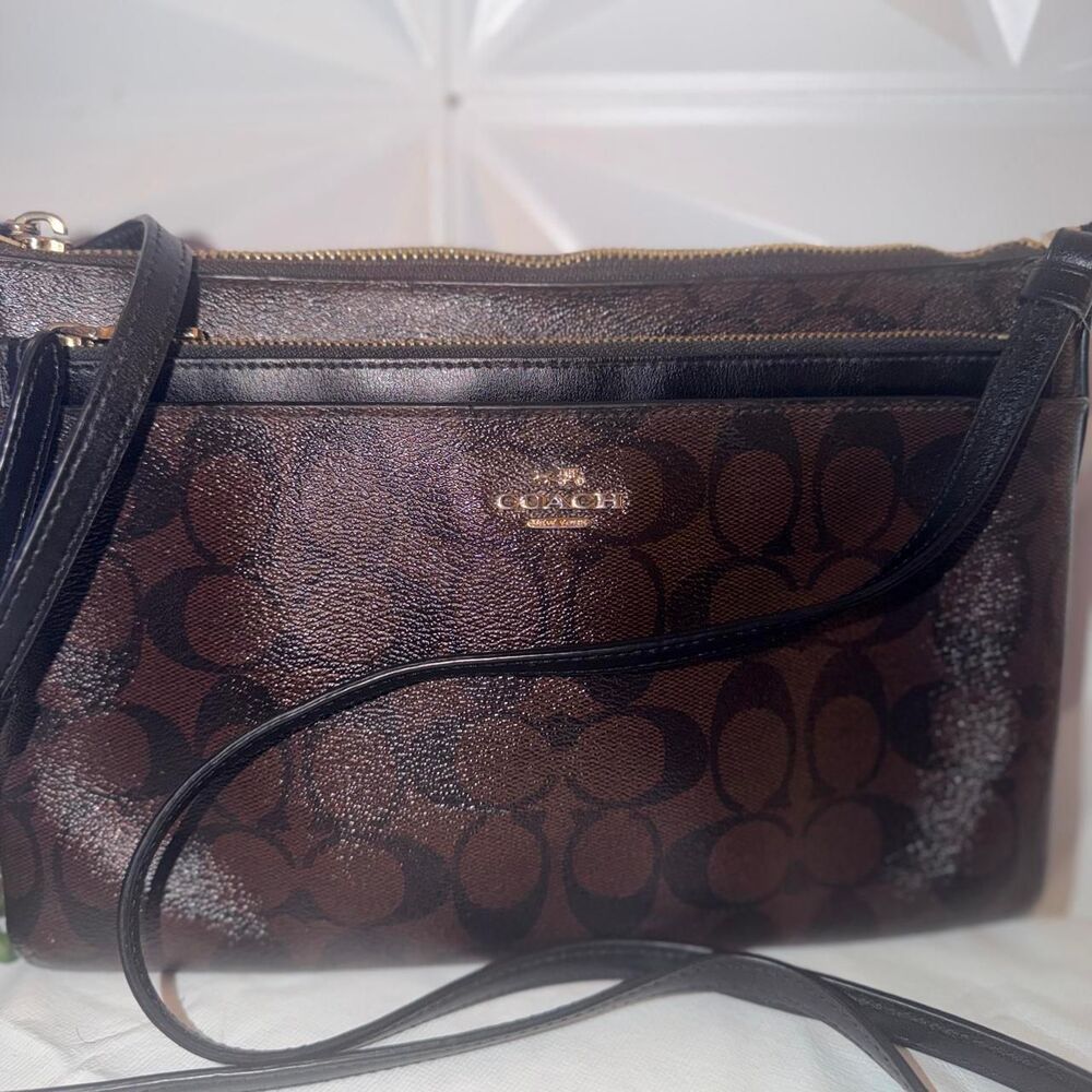 Coach Women's Brown and Burgundy Bag